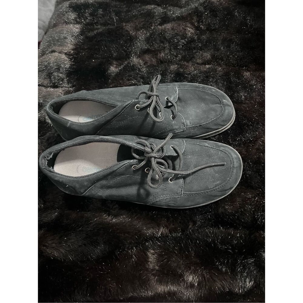 Easy Spirit Shoes Womens 10 Black Walking Sneakers Faux Leather Lace Up Casual